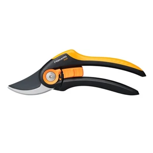 FISKARS PLUS METSZŐOLLÓ  P541